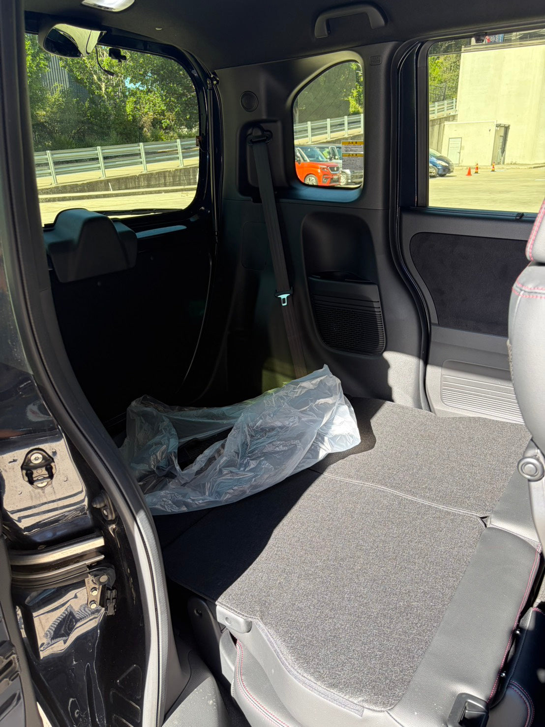 【COMING SOON】2021 Honda N-BOX Custom L Turbo Blue x Silver